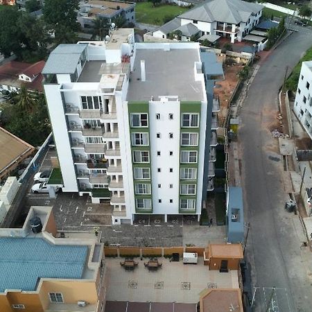 Premier Executive Apartment - The Ivy, East Legon Accra Bagian luar foto